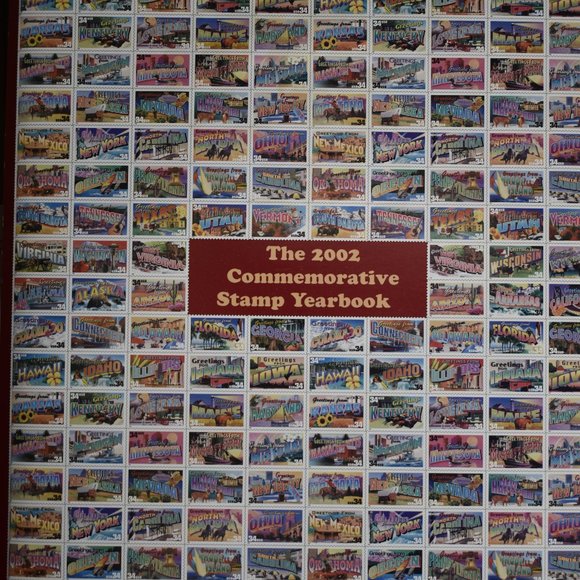 2002 Collector's Annual Commemorative Stamp Yearbook Album - Picture 1 of 1